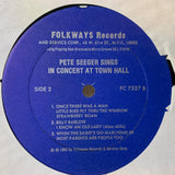 Pete Seeger & Борис Житков : How I Hunted The Lttle Fellows Read By Pete Seeger (LP, Album)