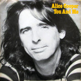 Alice Cooper (2) : You And Me / It's Hot Tonight (7", Single, Jac)