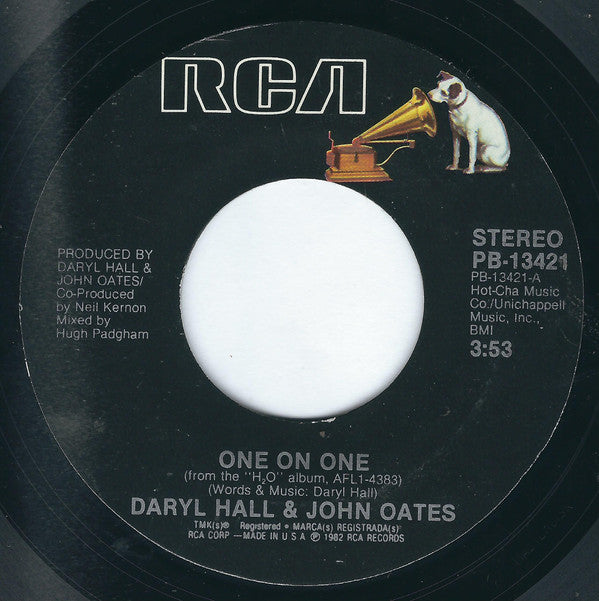 Daryl Hall & John Oates : One On One (7", Single, Styrene, Ind)