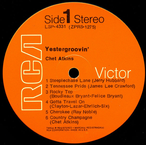 Chet Atkins : Yestergroovin' (LP, Album, Ind)