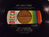 Bert Kaempfert & His Orchestra : The Maltese Melody (7", Single)